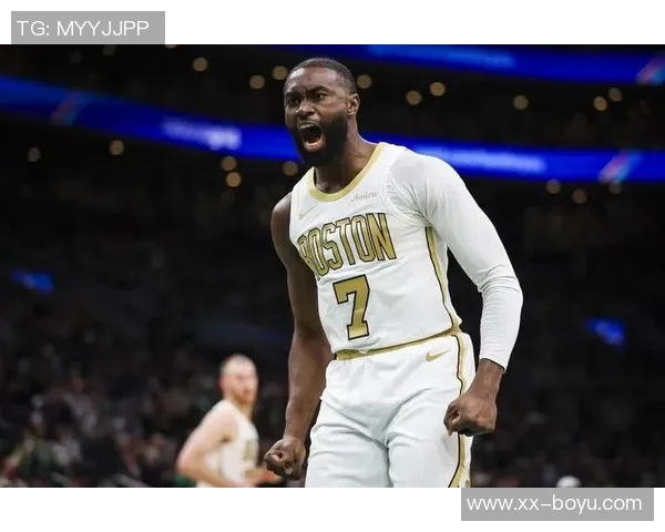 杰伦布朗半场狂砍29分展现火力全开状态正负值高达24助球队领先